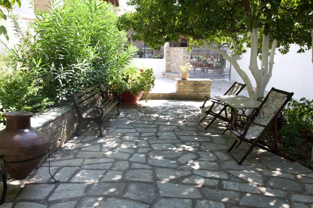 Apartment Mirto